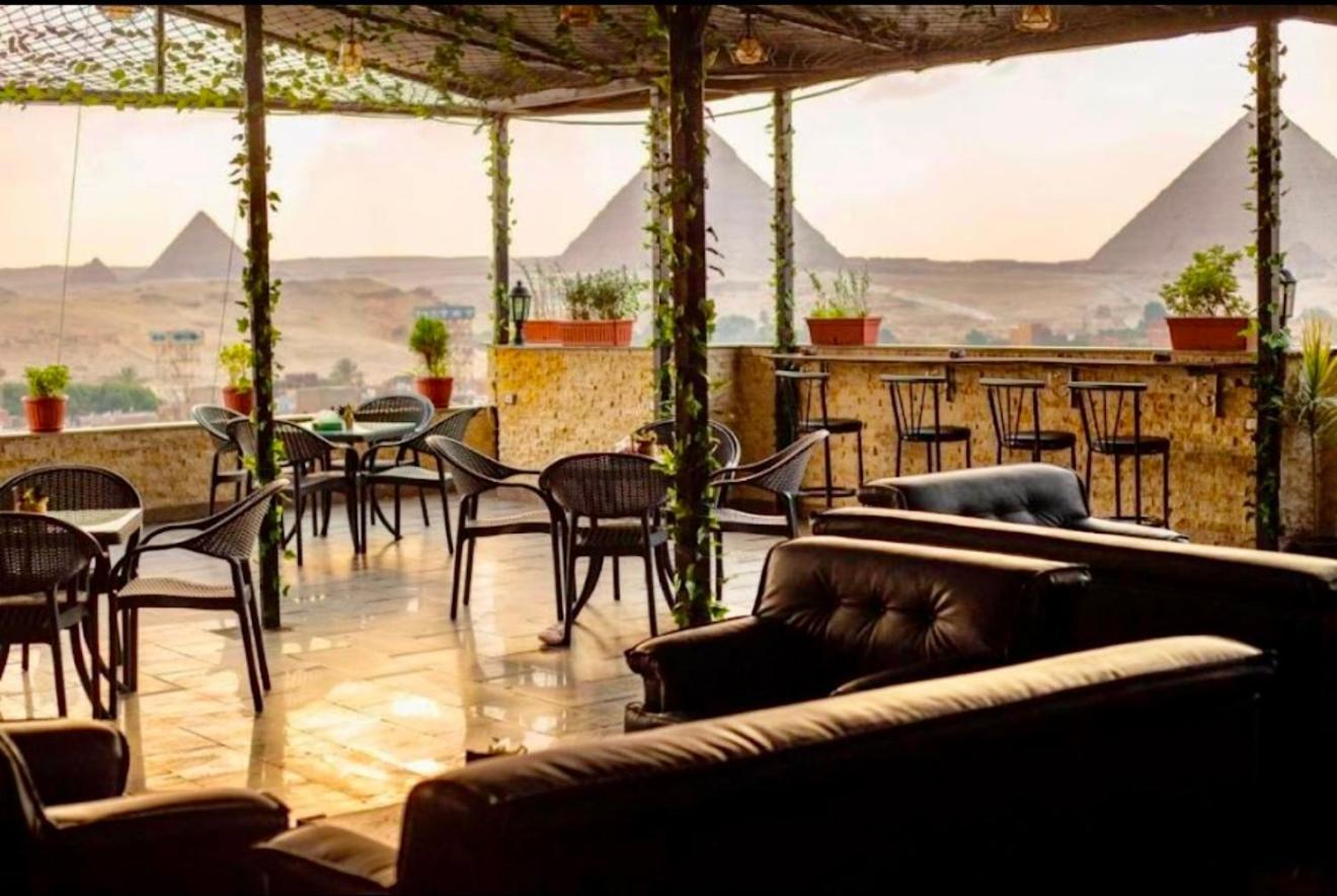Topaz Pyramids View Inn Kafret el-Gabal Екстериор снимка