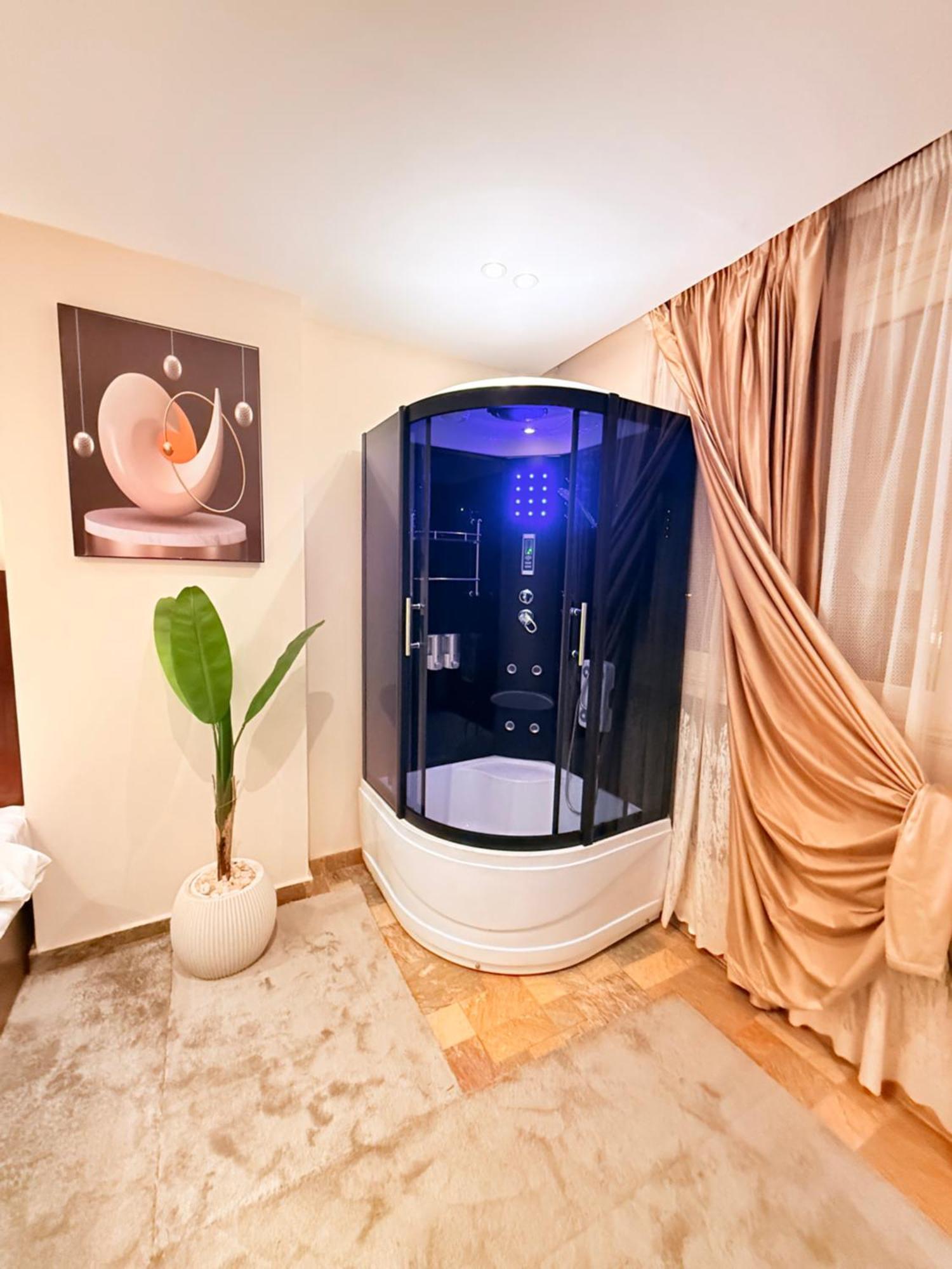 Topaz Pyramids View Inn Kafret el-Gabal Екстериор снимка