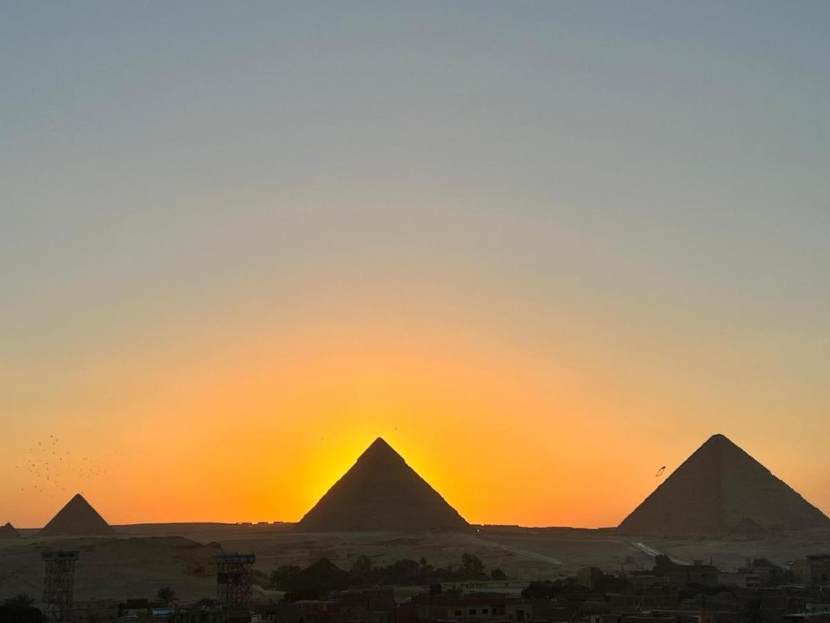 Topaz Pyramids View Inn Kafret el-Gabal Екстериор снимка